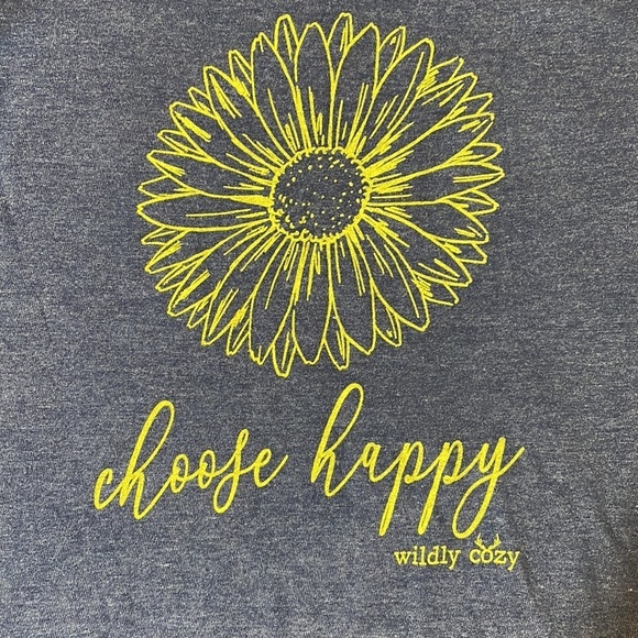 Choose Happy T-Shirt - Picture 2 of 4